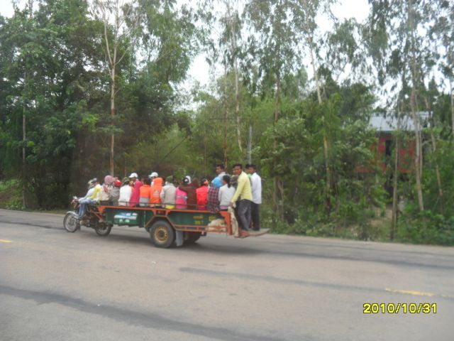 Zdjęcia: transport publiczny, okolice angkor wat, transport, KAMBODżA Zdjęcia: transport publiczny, okolice angkor wat, transport, KAMBODżA