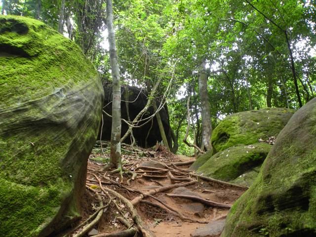 Zdjęcia: Park Narodowy KBAL SPEAN, Na szlaku, KAMBODżA Zdjęcia: Park Narodowy KBAL SPEAN, Na szlaku, KAMBODżA