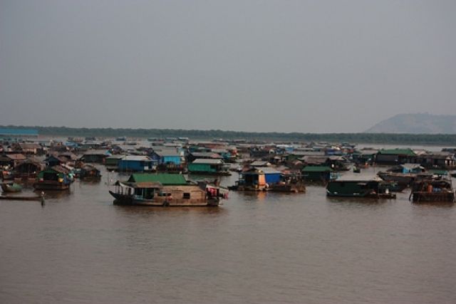 Zdjęcia: Siem Reap, wioska na jeziorze, KAMBODżA Zdjęcia: Siem Reap, wioska na jeziorze, KAMBODżA