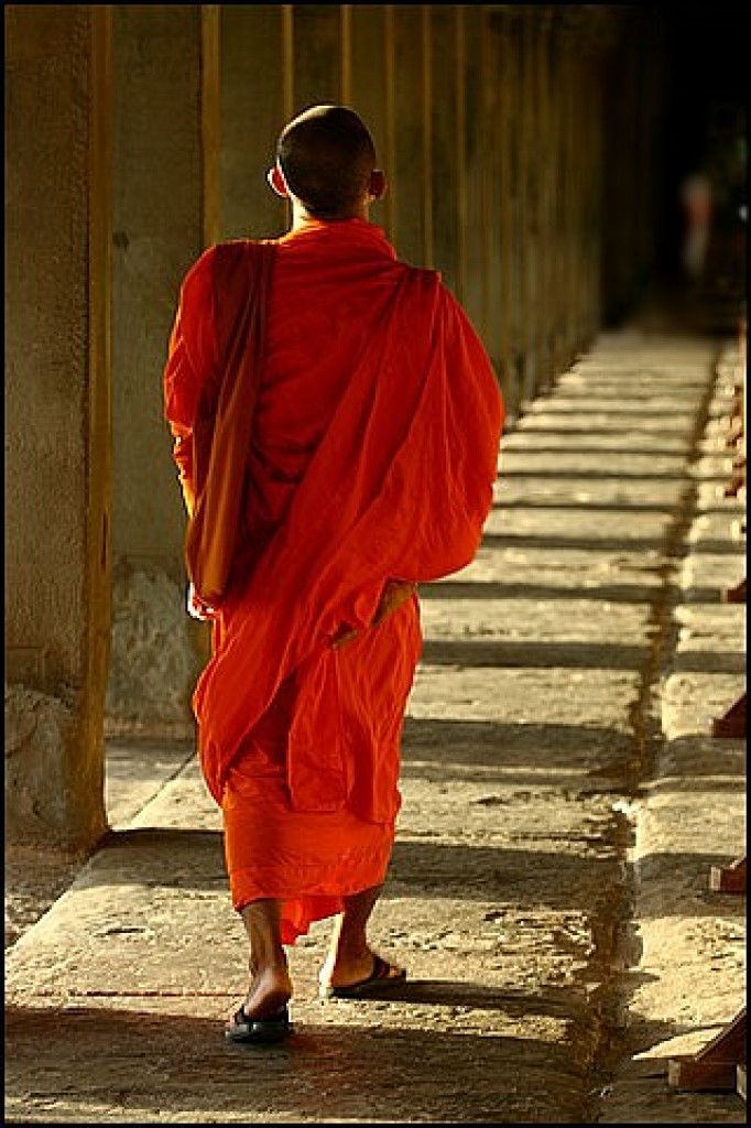 Zdjęcia: Angkor Wat, Siem Reap, Mnich, KAMBODżA Zdjęcia: Angkor Wat, Siem Reap, Mnich, KAMBODżA