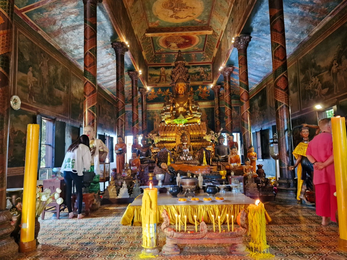 Zdjęcia: Phnom Penh, Phnom Penh, Świątynia Wat Phnom, KAMBODżA Zdjęcia: Phnom Penh, Phnom Penh, Świątynia Wat Phnom, KAMBODżA