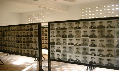 Zdjecie KAMBODA / - / Phnom Penh - wizienie S21 / Konkurs-Twarze-
