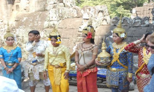 Zdj�cie KAMBOD�A / - / Angkor  Tancerki / Kambod�a