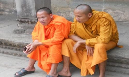 Zdjecie KAMBODA / - / Angkor  Mnisi / Kamboda