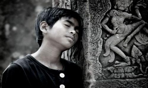 Zdjecie KAMBODA / - / Angkor Wat / zmczenie