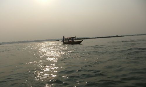 Zdjcie KAMBODA / Kratie / Kampie / Mekong w okolicach Kampie