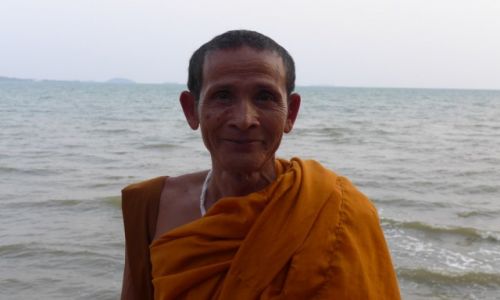 Zdjecie KAMBODA / Kep / Kep / Mnich buddyjski
