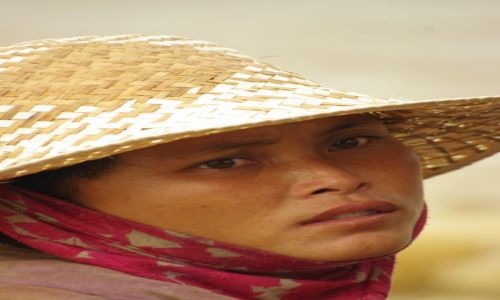 Zdjecie KAMBODA / Tonle Sap / jezioro Tonle Sap / Matka na jeziorze Tonle Sap