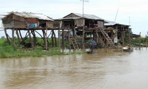 Zdjecie KAMBODA / brak / rzek z Siem Reap do Battambang / wsi spokojna, wsi wesoa
