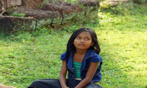 Zdjecie KAMBODA / Siem Reap / witynie Angkor Wat / liczna...