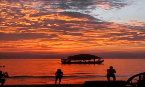 Zdjecie KAMBODA / Sihanoukville / Otres Village / Zachd Soca
