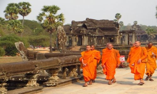 Zdjecie KAMBODA / Angkor / okolice Siem Reap / Angkor Wat