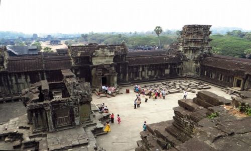 Zdjcie KAMBODA / Angkor / okolice Siem Reap / Angkor Wat