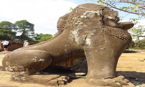 Zdjecie KAMBODA / Angkor / okolice Siem Reap / witynia Mebon Wschodni