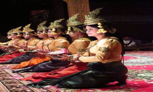 Zdjcie KAMBODA / Angkor / Siem Reap / wystp folklorystyczny