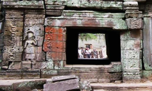 Zdjęcie KAMBODżA / Siem Reap / Ankor Wat / Japonia jest wszędzie.