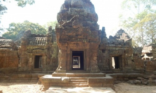 Zdjcie KAMBODA / Sieam Reap / Angkor / Ruiny Angkor 2