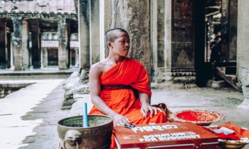 Zdjecie KAMBODA / - / Angkor Wat / Mnich Angkor Wat