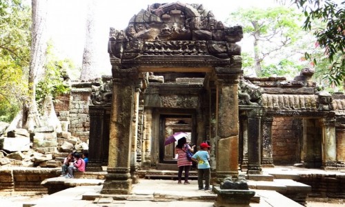 Zdjcie KAMBODA / Angkor / okolice Siem Reap / witynia Ta Prohm