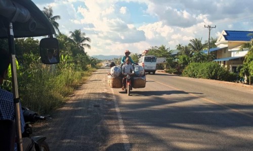 Zdjecie KAMBODA / okolice Kampotu / okolice Kampotu / Transport w Kambody