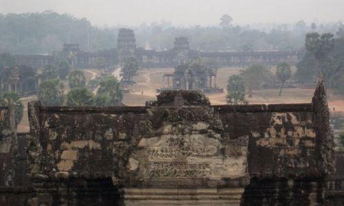 Zdjecie KAMBODA / Angkor Wat / Angkor Wat / ... z grnego tarasu...
