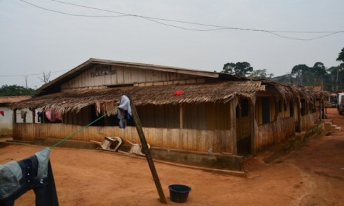 Zdjęcie KAMERUN / Prowincja Wschodnia / Socambo / Afrykański nocleg