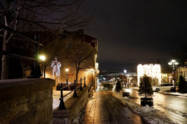 Zdj cia: Montreal, Quebec, W drodze do Starego Portu, KANADA Zdj cia: Montreal, Quebec, W drodze do Starego Portu, KANADA