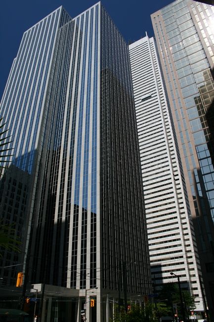 Zdjęcia: Toronto, Ontario, pośród drapaczy chmur, KANADA Zdjęcia: Toronto, Ontario, pośród drapaczy chmur, KANADA