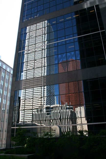 Zdjęcia: Toronto, Ontario, w krzywym zwierciadle, KANADA Zdjęcia: Toronto, Ontario, w krzywym zwierciadle, KANADA