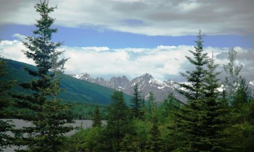 Zdjecie KANADA / NW territories / Nahanni /Rabbitkettle lake / Dolina Nahanni & gry MacKenzie