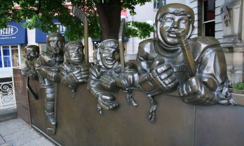 Zdjecie KANADA / Ontario / Toronto - przed wejciem do muzeum Hockey Hall of Fame / zapraszaj do Hockey Hall of Fame