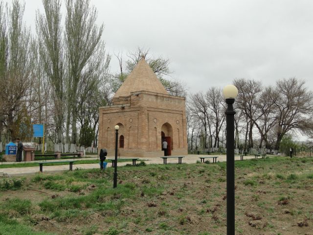 Zdjęcia: Mauzoleum Babaża XI-XII wiek, Ajsza-Bibi, KAZACHSTAN Zdjęcia: Mauzoleum Babaża XI-XII wiek, Ajsza-Bibi, KAZACHSTAN