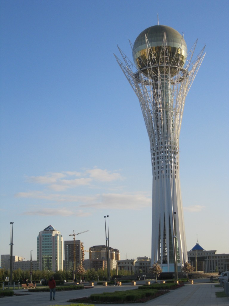 Zdjęcia: Kazachstan - centrum Kazachstanu, Kazachstan, Wieża widokowa w Astanie KONKURS, KAZACHSTAN Zdjęcia: Kazachstan - centrum Kazachstanu, Kazachstan, Wieża widokowa w Astanie KONKURS, KAZACHSTAN