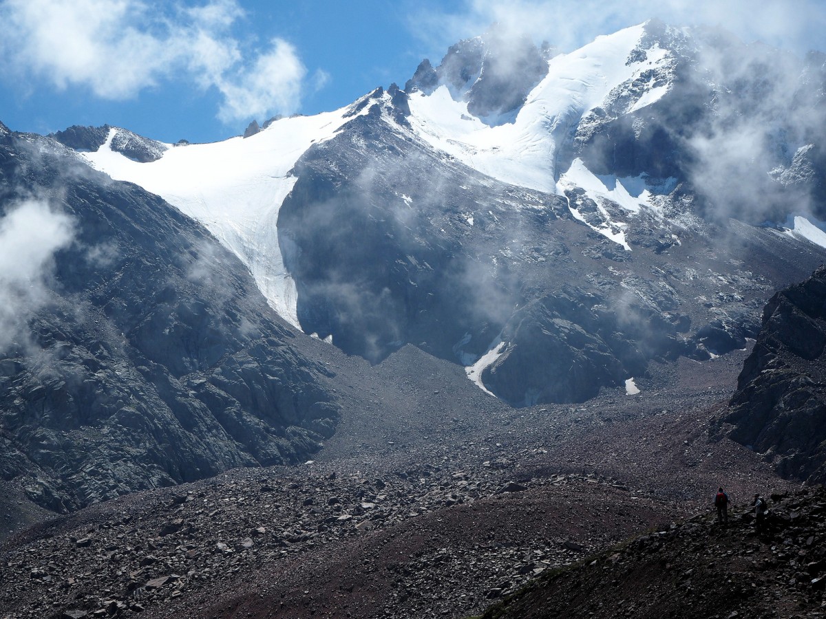 Zdjcia: Siodo Talgarskie ,  Aatau Zailijski  Gr Tienszan, W grach Amaty, KAZACHSTAN