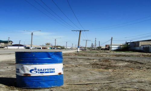 Zdjecie KAZACHSTAN / Atyrau / przedmiecia / tam gdzie siga ju tylko Gazprom