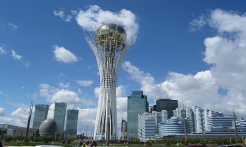 Zdjecie KAZACHSTAN / Astana / Bajterek / wielkomiejsko