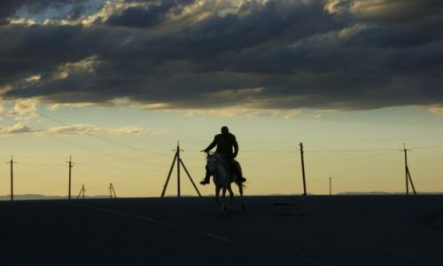 Zdjecie KAZACHSTAN / Ebro / Ebro / Konno