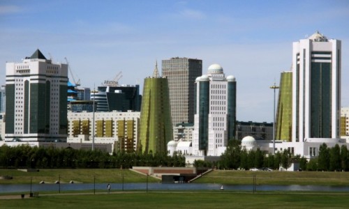 KAZACHSTAN / Azja Centralna / Astana / Przesyt1