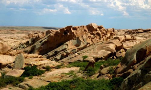Zdjcie KAZACHSTAN / 70 km na pnoc od Bachasz / Bektau-Ata Trakt / 