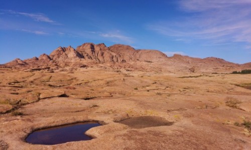 Zdjcie KAZACHSTAN / Karaganda Region / Bektau-Ata / Bektau-Ata