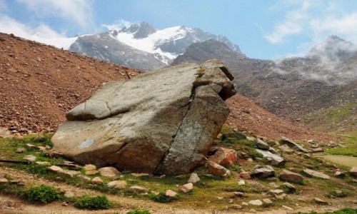 Zdjcie KAZACHSTAN /  Aatau Zailijski  Gr Tienszan / Przecz Talgarska / W grach 