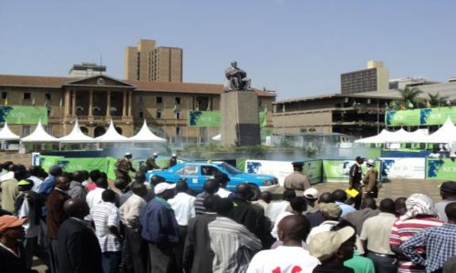 Zdjecie KENIA / - / Nairobi / Safari_Rally_2011(3)