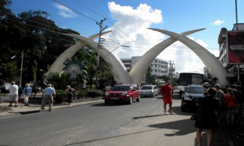 Zdjecie KENIA / Mombasa / symbol miasta / kenijskie wspomnienia