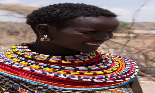 Zdjecie KENIA / NP Samburu / NP Samburu / Dziewczyna z plemienia Samburu