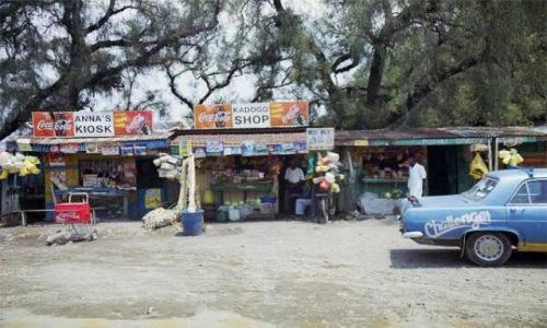 Zdjęcie KENIA / brak / okolice jez. Naivasha / afrykańska wioska