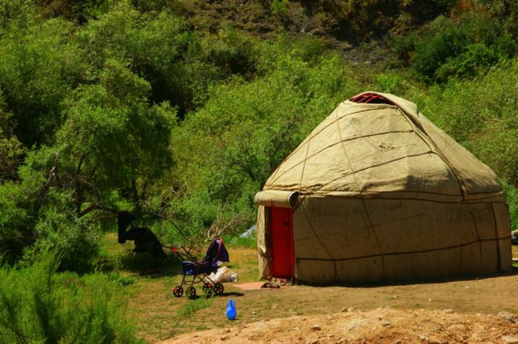 Zdjęcia: Dolen  Pass , Dolen  Pass , Jurta, KIRGIZJA Zdjęcia: Dolen  Pass , Dolen  Pass , Jurta, KIRGIZJA
