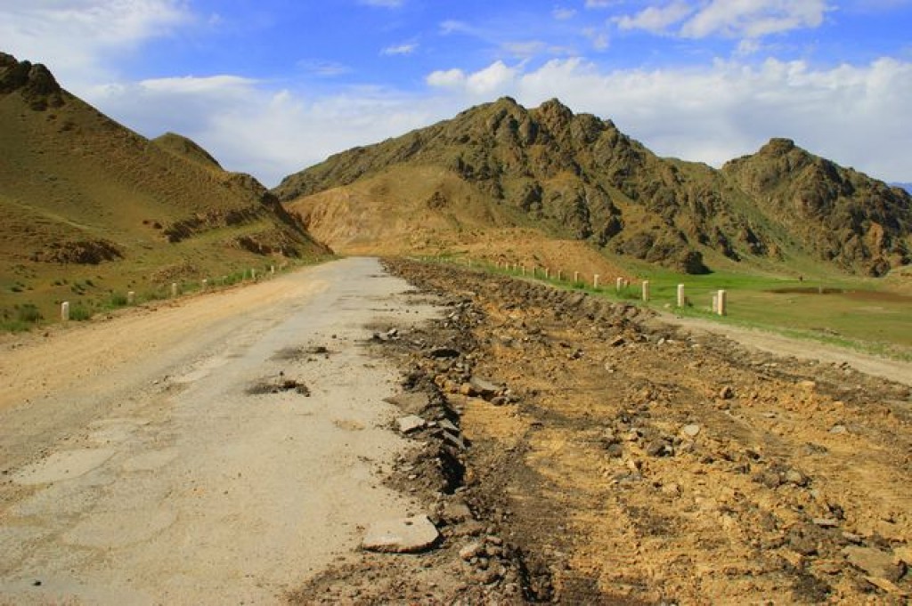 Zdjęcia: Dalan Pass, Dalan Pass, Droga, KIRGIZJA Zdjęcia: Dalan Pass, Dalan Pass, Droga, KIRGIZJA