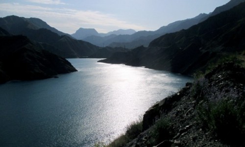 Zdjęcie KIRGIZJA / Kirgizja środkowa / Droga na Osz / Schyłek dnia