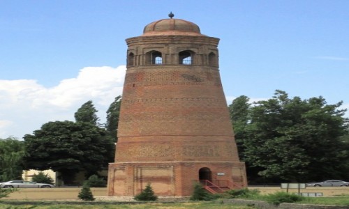 Zdjęcie KIRGIZJA / Ozgen / Kompleks Mimari / Minaret