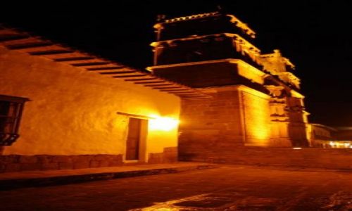 Zdjęcie KOLUMBIA / - / Barichara / Katedra nocą